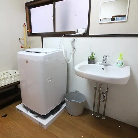 Yadokari House Hotel โอคายาม่า ภายนอก รูปภาพ